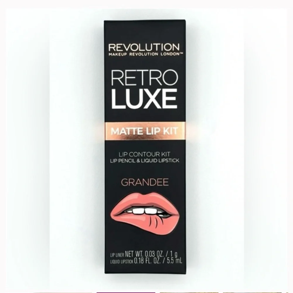 NIB Revolution Retro Luxe Matte lip kit in shade‎ Grandee